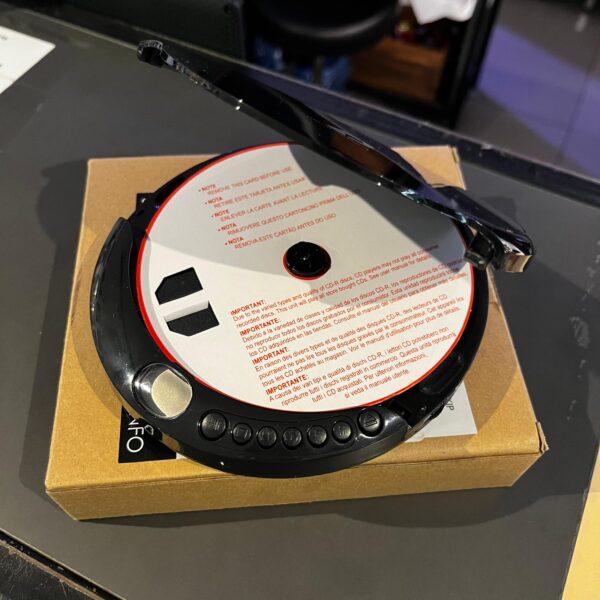 CD Player Portátil DELUXE - Imagen 2